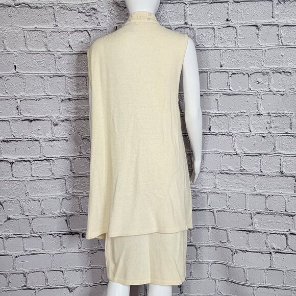 Lew Magram 2 PC Creme Lambswool/Angora/Nylon Blend Skirt Set, Women's Medium - Picture 5 of 12
